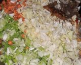 Foto langkah ke 2 dari resep Lumpia Isi Ayam.