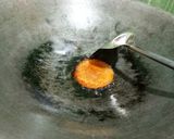 Foto langkah ke 4 dari resep Kue Cucur.