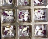 A picture of step 8 of Thandai chocolate.