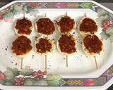 A picture of step 4 of Egg Pizza Stick.