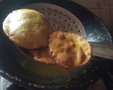 ધઉં બાજરા ની કડક પૂરી (Wheat Bajra Kadak Poori Recipe In Gujarati) રેસીપી સ્ટેપ3ફોટો