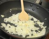 Hússal töltött tök kapormártásban recept fázis 3 fotója