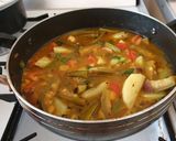A picture of step 3 of Pointed gourd and potato subji.
