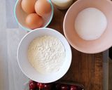 Une image de l'étape 1 de Clafoutis aux cerises.