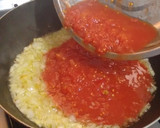 Foto del paso 7 de la receta: Salsa de frutos de mar con fideos