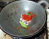 Foto langkah ke 2 dari resep Sambal Goreng Kentang.