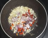 Foto langkah ke 5 dari resep Tumis Akar Lotus.