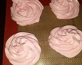 Foto del paso 3 de la receta: Merenguitos en forma de rosas