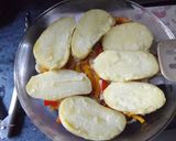 Foto del paso 1 de la receta: Patatas y pimientos al horno con jamón al limón