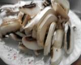 Foto del paso 1 de la receta: Salchichas con champiñones