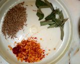 A picture of step 2 of Karhi Pakora.