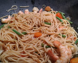 Foto del paso 3 de la receta: Fideos con camarones