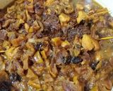 عکس مرحله 1 از دستور خوراک مرغ آبپز و میوه خشک با رشته پلو