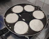 Foto langkah ke 3 dari resep Roti Berre' khas Bugis (Rober) roti tepung beras.