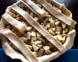 A picture of step 4 of Decorate your pies.