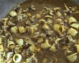 Gambar langkah 2 resipi Sotong Goreng Kunyit.