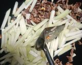 Foto langkah ke 3 dari resep Tumis Labu Siam Ampela Oregano.
