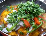 A picture of step 5 of Spicy Tawa Chicken.