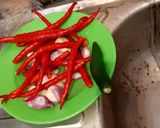Foto langkah ke 5 dari resep Udang Ketak Ronggeng Lipan Saus Padang KW²an.