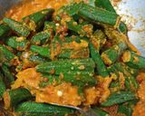 भेंडी मसाला (Bhendi Masala Recipe In Marathi) रेसिपी स्टेप 3 फोटो 