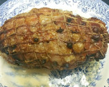 Foto del paso 4 de la receta: Pavo relleno de rulo de cabra, manzana y pistachos🎄