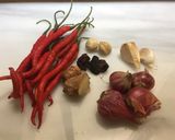Foto langkah ke 1 dari resep Ikan Pari Asam Pedas Riau.