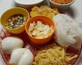 รูปขั้นตอนการทำที่ 5 ของ ขนมจีนซาวน้ำ (Fresh Thai Rice Noodles with Coconut Milk)