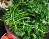 A picture of step 1 of Chinese Watercress Soup 西洋菜湯.