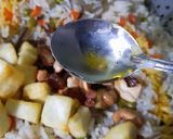 A picture of step 8 of Navaratan Pulao.