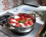 Foto del paso 2 de la receta: Chilaquiles rojos