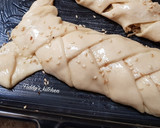 A picture of step 11 of Chicken bread 🍗🥖🍹.