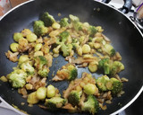 Foto del paso 4 de la receta: Salteado de verduras con pollo
