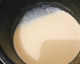 A picture of step 1 of Fluffy donut.