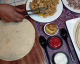 சிக்கன் ஷவர்மா (எமனி ஸ்டைல்)(chicken shawarma recipe in tamil) ரெசிபி ஸ்டேப் 6 புகைப்படம்