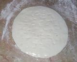 A picture of step 7 of Tiloon wala naan (saseme flat bread).
