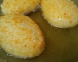 Foto langkah ke 5 dari resep Roti Goreng Wortel.