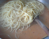 Foto del paso 7 de la receta: Pasta con gambones al estilo de Marsella