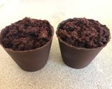 A picture of step 6 of Chocolate Pot with Cake Filling.