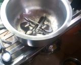 A picture of step 7 of Jiko lemon cake.