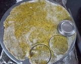 A picture of step 3 of Besan Methi Puri with Puri Chaat.