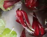 Foto langkah ke 2 dari resep Rosella mojito.