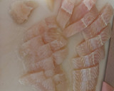 Foto del paso 1 de la receta: Ceviche de pescado con mango