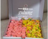 Foto langkah ke 5 dari resep Bolu Gulung Mini.