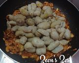 A picture of step 2 of Koorka/Chinese Potato Stir Fry.