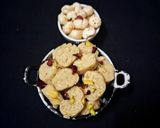 A picture of step 7 of Makhana Barfi.
