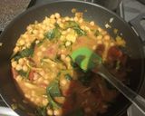 Foto del paso 8 de la receta: Garbanzos con pollo🐓 y curry🇮🇳