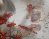 Foto langkah ke 2 dari resep 106. Tumis Kecambah Ikan asin.