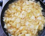 A picture of step 3 of Spanish Potato and Onion Omelette (Tortilla de Patata y Cebolleta).