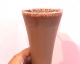 Foto langkah ke 3 dari resep Minuman cafe Chocolate Milk Shake.