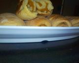 A picture of step 21 of Spanish filled bread.